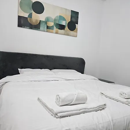 Valentino Zirkon Apartment Tirana Exterior photo